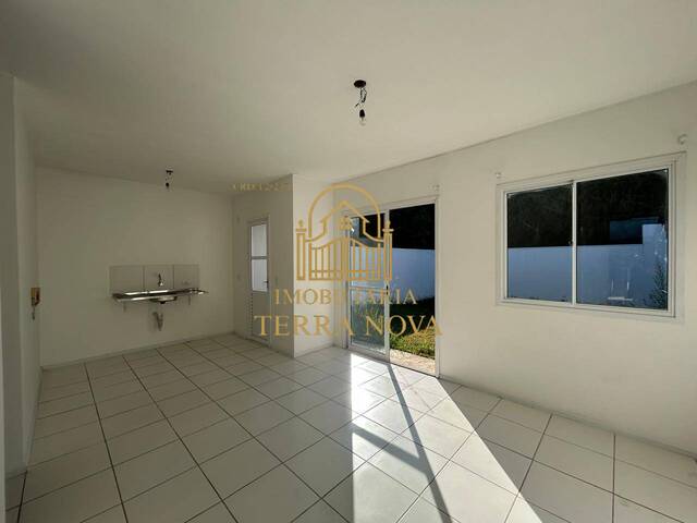 #57 - Casa para Venda em Alvorada - RS - 2