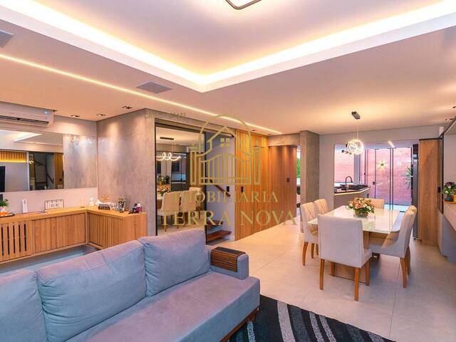 #72 - Casa para Venda em Alvorada - RS