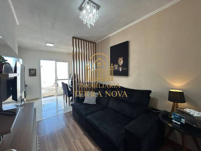 #100 - Casa para Venda em Alvorada - RS