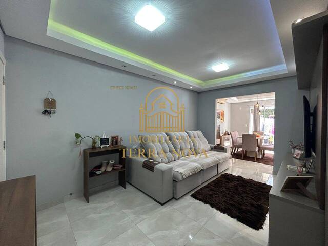 Casa para Venda em Alvorada - 5