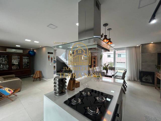 Casa para Venda em Porto Alegre - 4