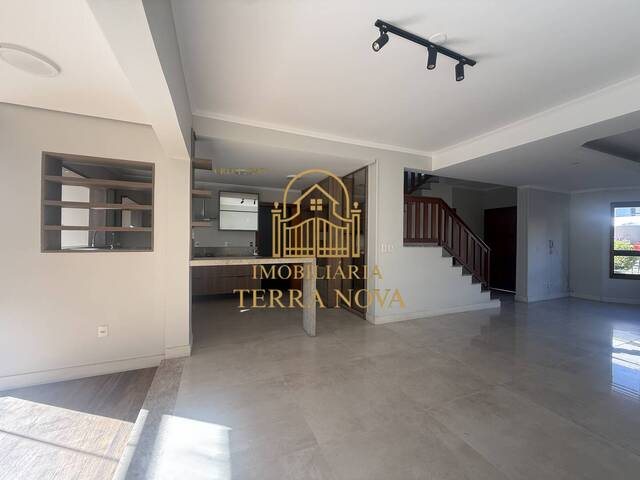 Casa para Venda em Porto Alegre - 4